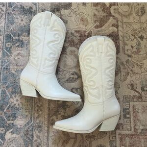 STEVE MADDEN COWBOY BOOT